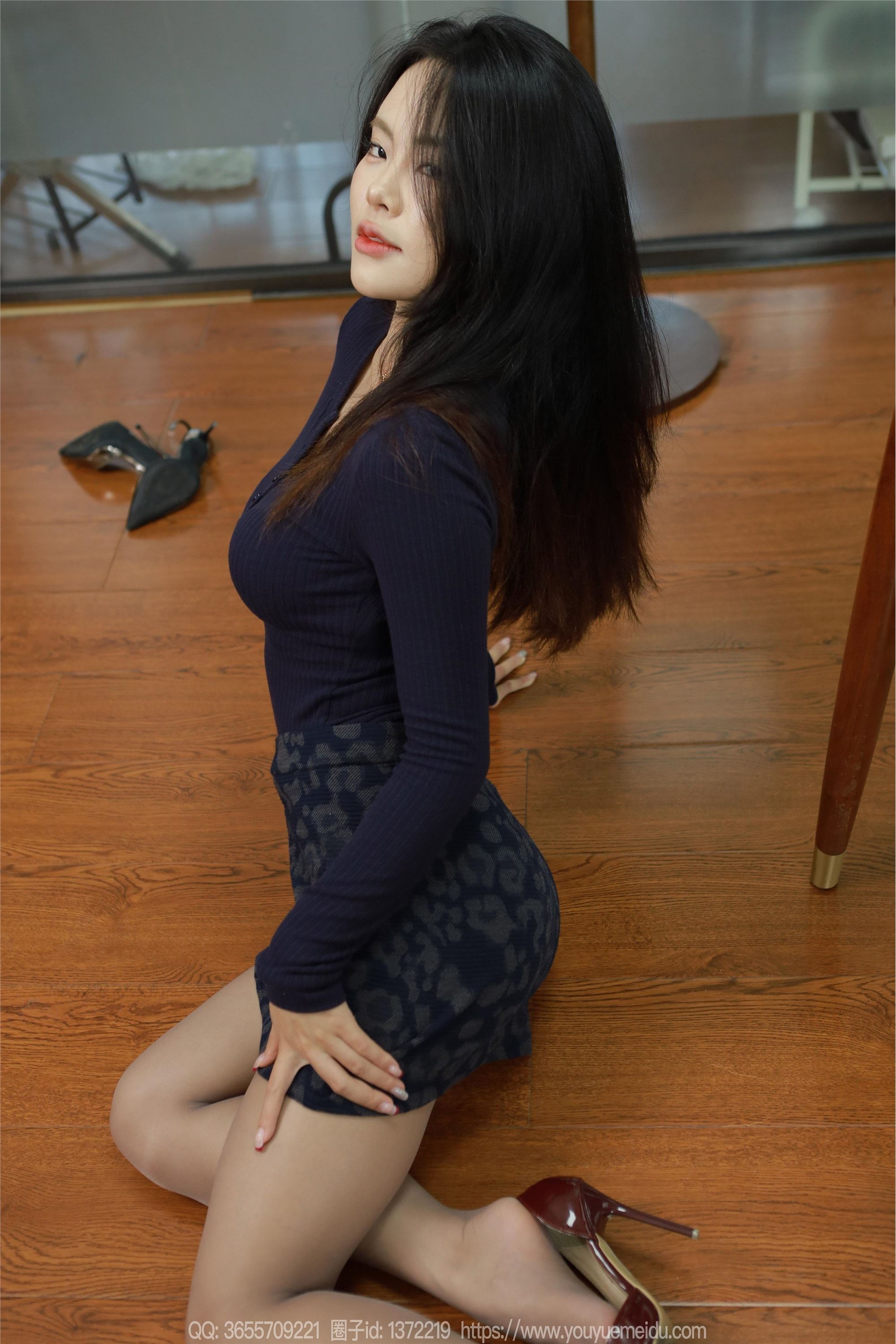 IESS异思趣向  2024.08.02 丝享家 1810 兔兔《花纹短裙（上）》